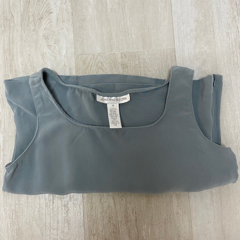 Jones New York top